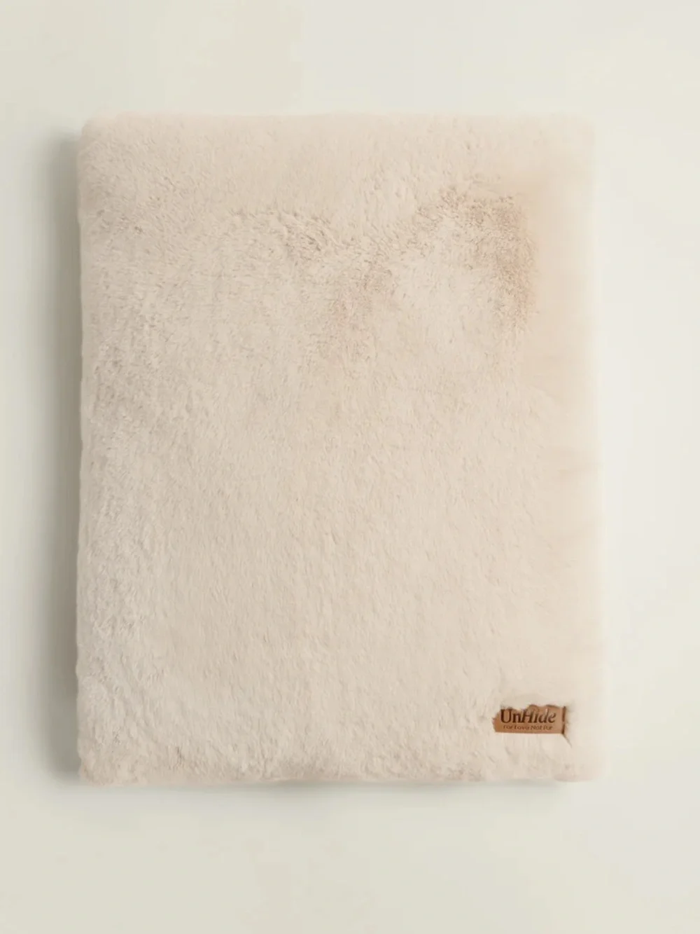 Unhide NEW Floof Pillow Pet Bed $179 MSRP